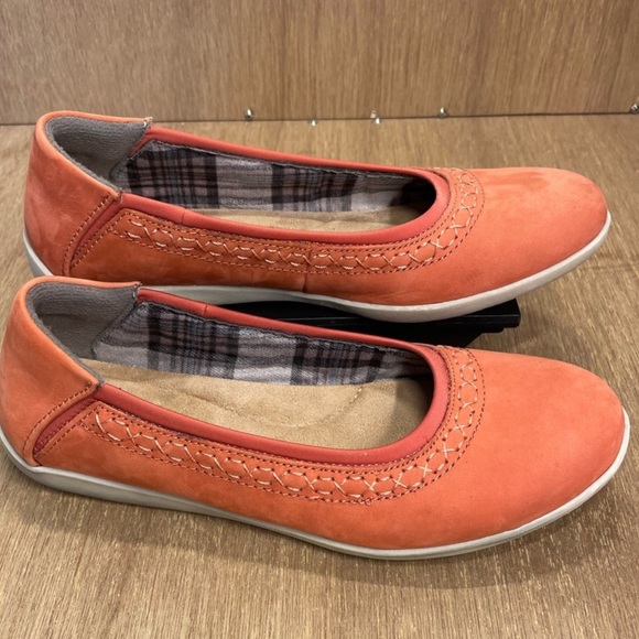 Earth Origins Shoes Earth Origins Fable Size 8 Orange Poshmark
